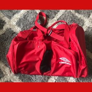 umbro duffle bag